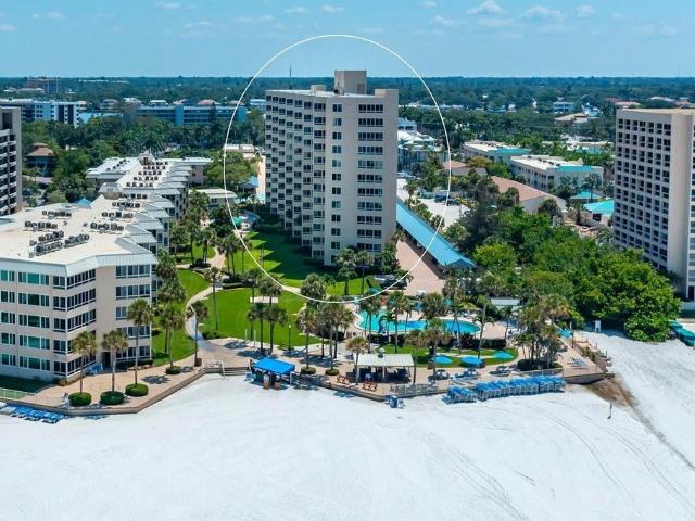 Townhouse for sale in Sarasota