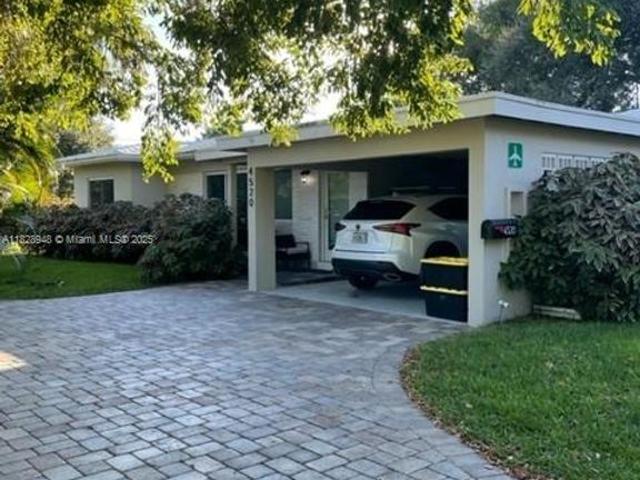 Villa for rent in Dania
