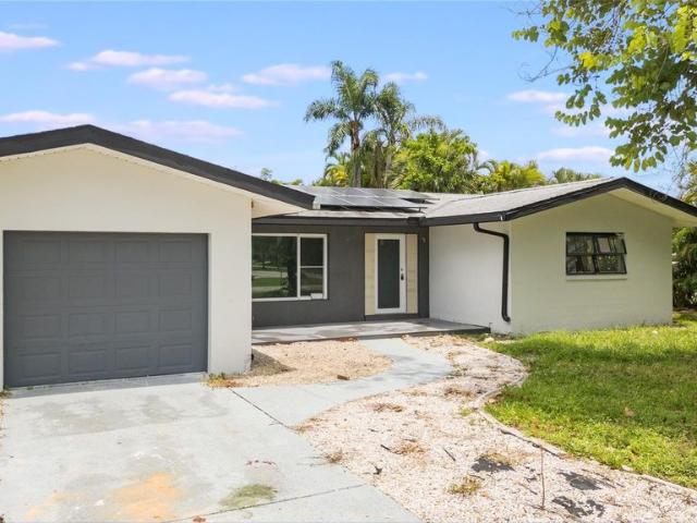 Villa for sale in Cape Coral