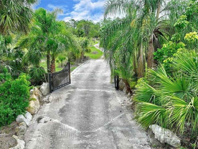 Villa for sale in Fort Myers Villa for sale in Fort Myers