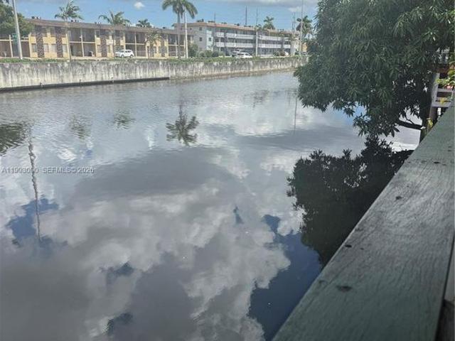Detached House for sale in Medley, Florida