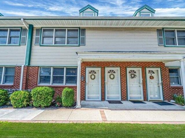 Condo for sale in Lynbrook