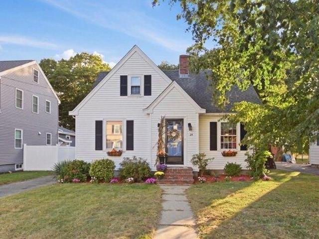 House for sale in South Lynnfield, Lynnfield
