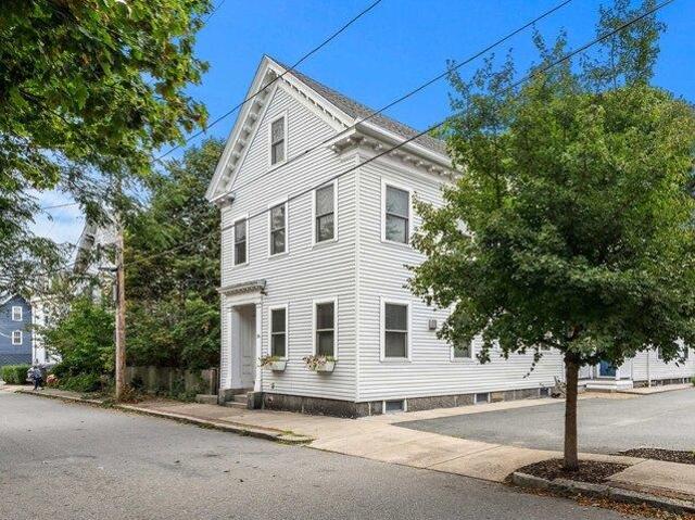 Condo for sale in Salem, Essex County