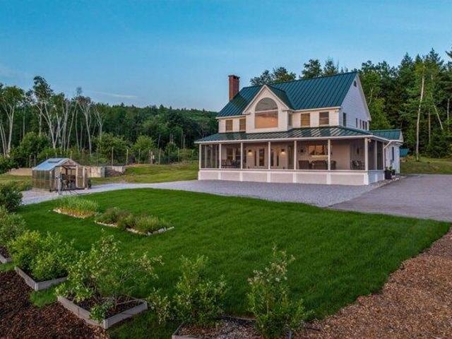 House for sale in New Hampshire
