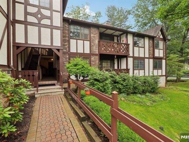 Condo for sale in Mahwah