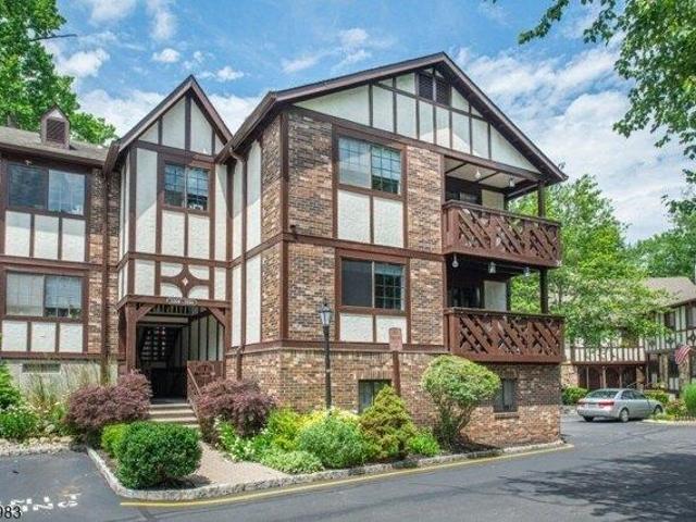 Condo for sale in Mahwah