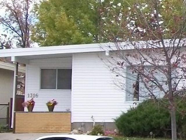 House for rent in Lethbridge, Alberta