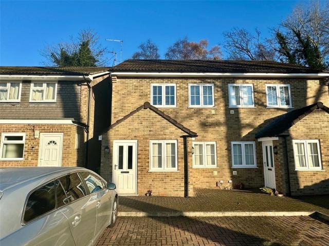 House for rent in Cove Green, Rushmoor