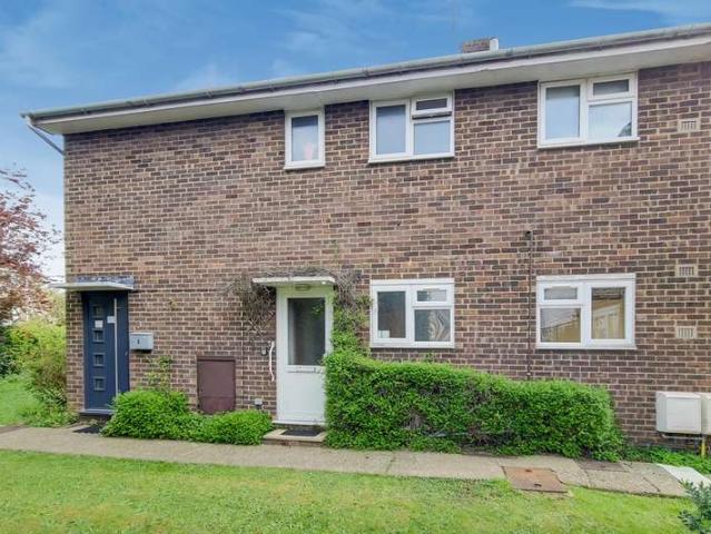 Maisonette for sale in London Borough of Ealing, Hanwell