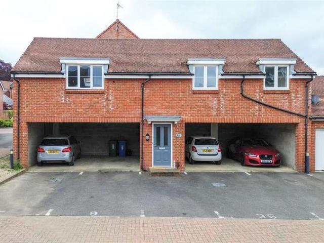Maisonette for sale in Bracknell