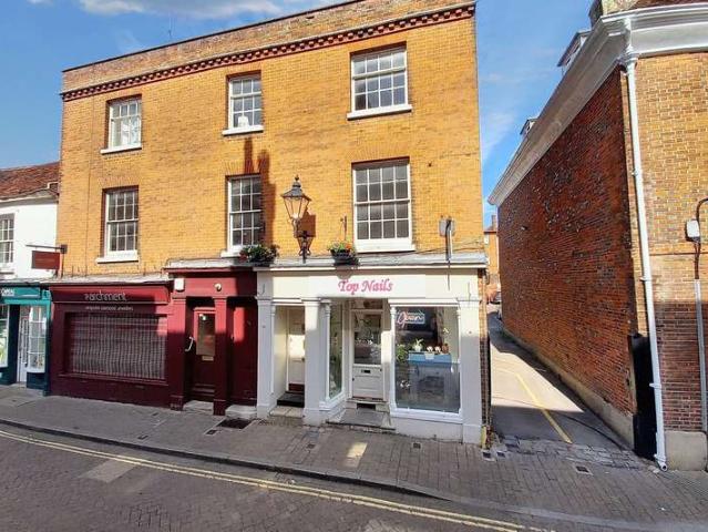 Maisonette for sale in Hyde, Winchester