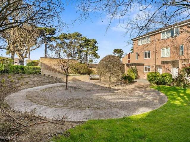Maisonette for rent in London Borough of Croydon, Addiscombe