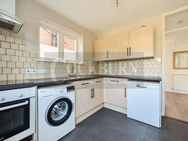 Maisonette for rent in New Eltham, Greater London