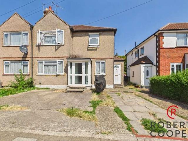 Maisonette for sale in Greater London