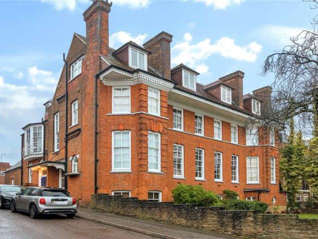 Maisonette for sale in Greater London