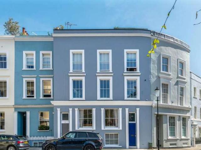 Maisonette for sale in Royal Borough of Kensington and Chelsea, Greater London