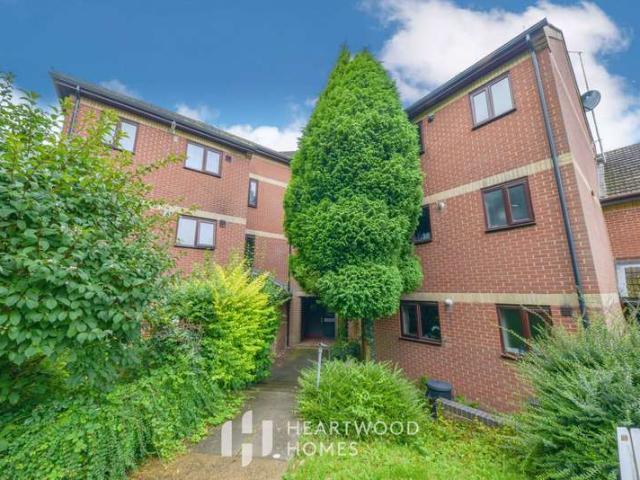 Maisonette for sale in St Albans, Five Acres