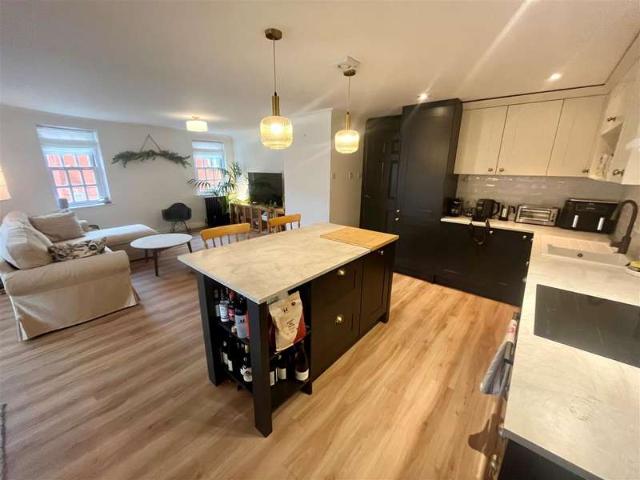 Maisonette for sale in Salisbury, Wiltshire