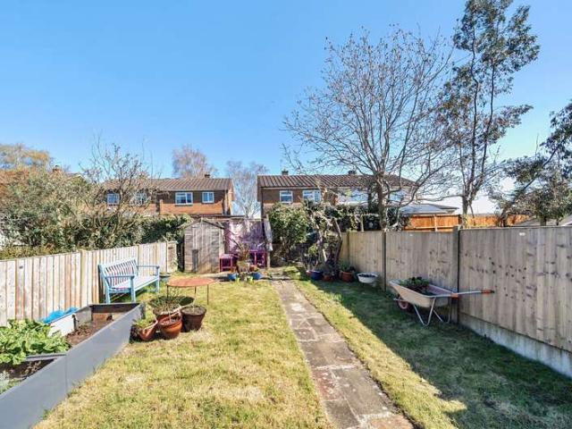 Maisonette for sale in Totteridge, Greater London