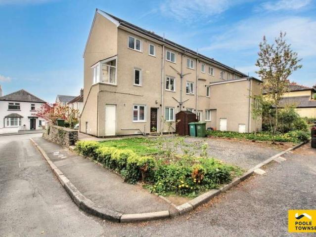 Maisonette for rent in Grange-over-sands