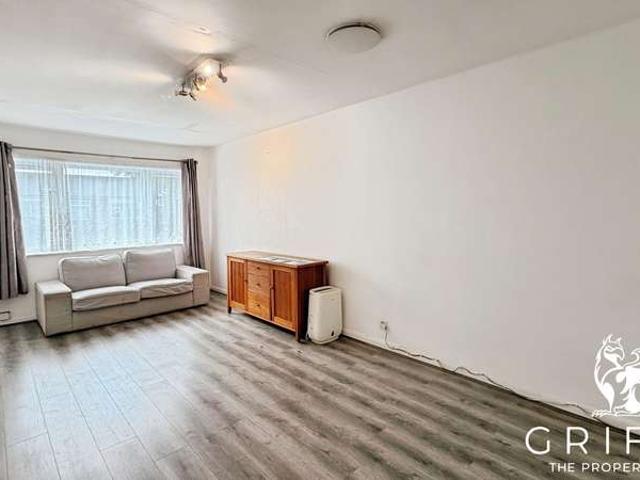 Maisonette for rent in Grays, Essex