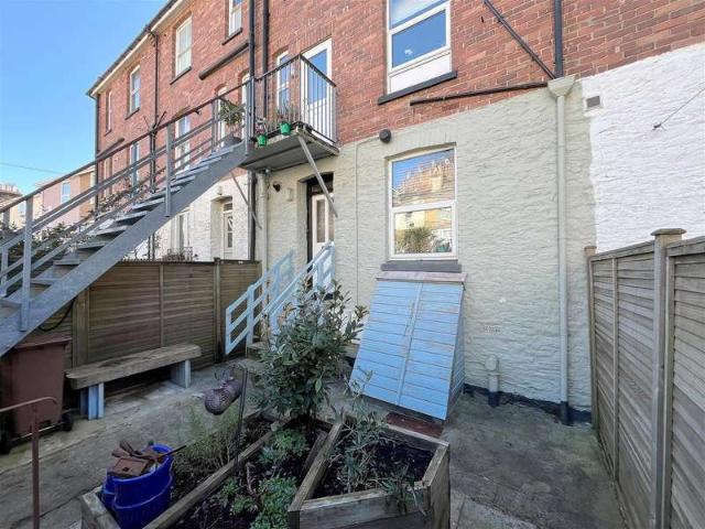 Maisonette for sale in Strode, Devon
