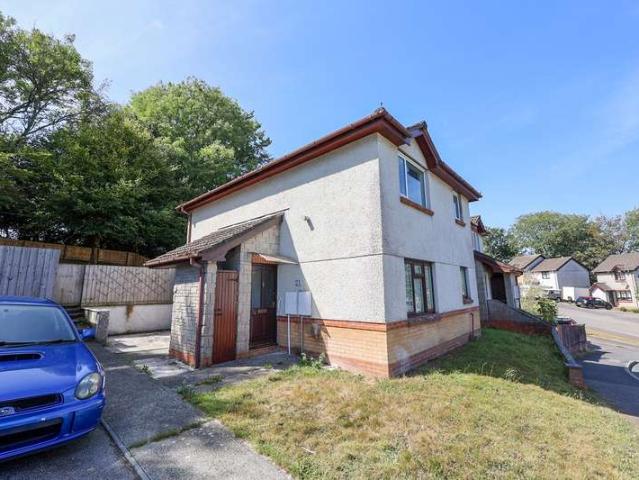 Maisonette for sale in St Stephen, Cornwall