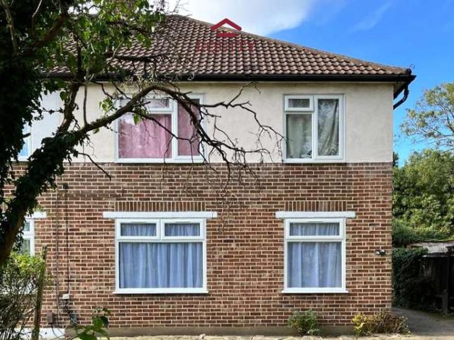 Maisonette for sale in Greater London