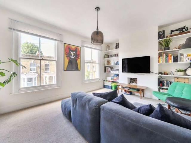 Maisonette for sale in London Borough of Lewisham, Greater London