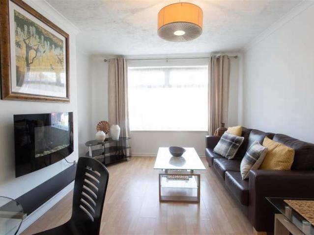 Maisonette for sale in Tollbar End, West Midlands