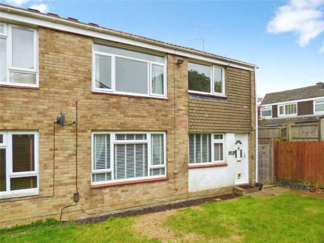 Maisonette for sale in Hedge End, Helford