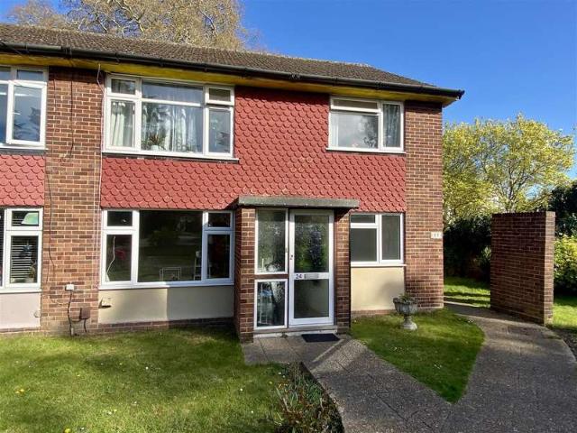 Maisonette for sale in London Borough of Hounslow, Spring Grove