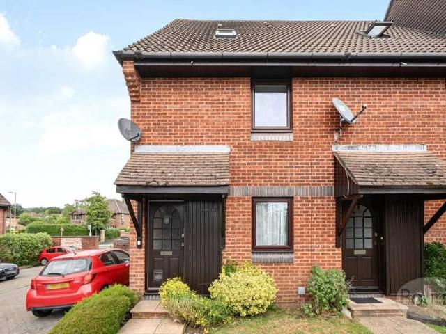 Maisonette for sale in Petersfield, Bolton Low Houses