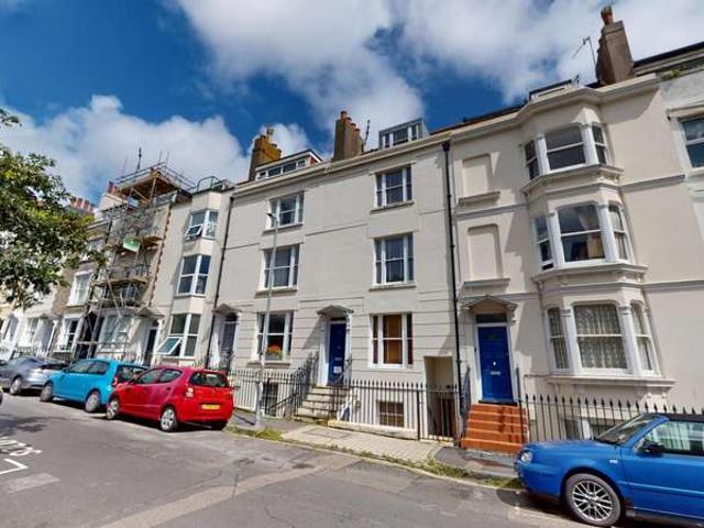 Maisonette for sale in Queen's Park, Brighton & Hove