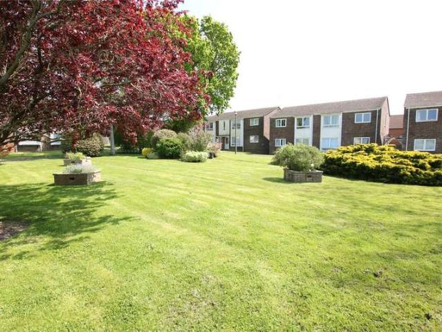 Maisonette for sale in Cross In Hand, East Sussex