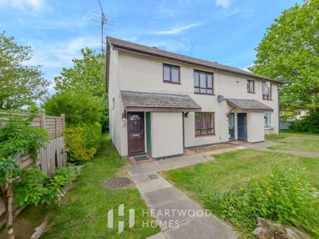 Maisonette for sale in St Albans, Five Acres