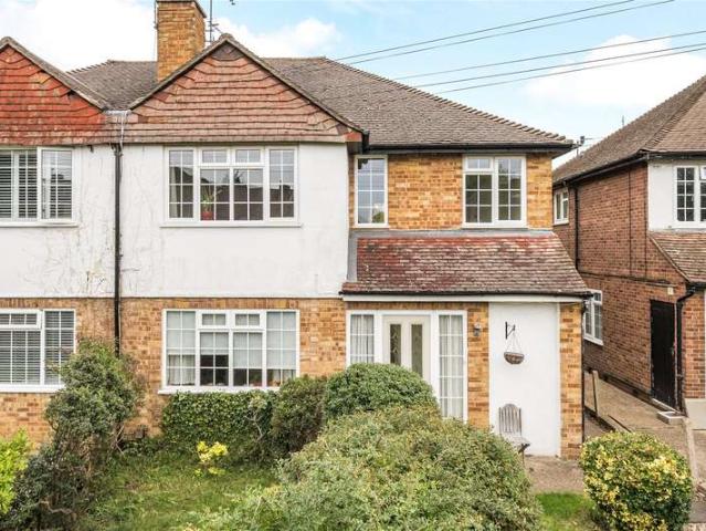 Maisonette for sale in Blackhills, Surrey