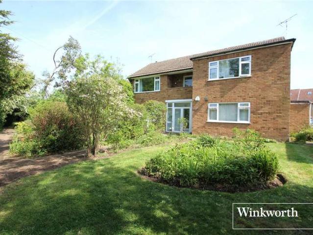 Maisonette for sale in Elstree and Borehamwood, Borehamwood