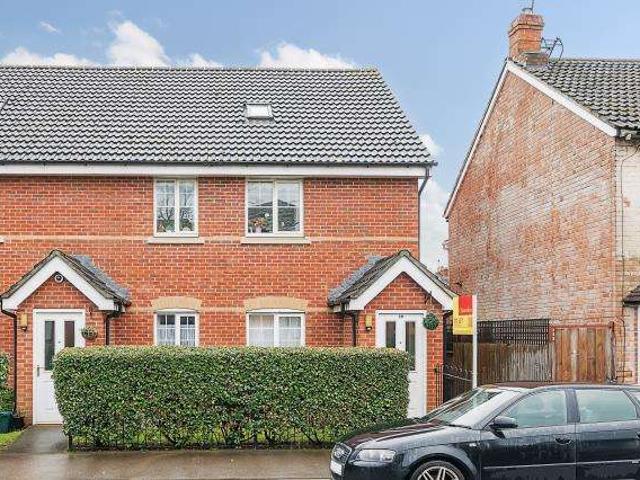 Maisonette for sale in Enborne, West Berkshire