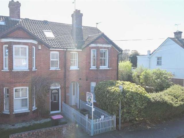 Maisonette for sale in West Green, Crawley