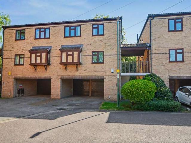 Maisonette for sale in Old Lenton, Haddon