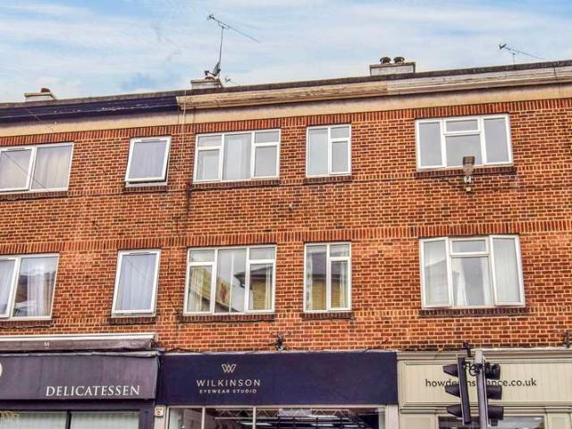 Maisonette for sale in Sevenoaks, The Butts