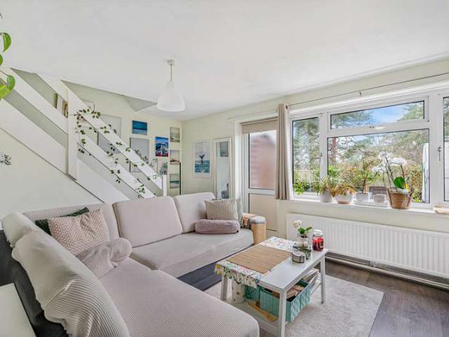 Maisonette for sale in Bolton Low Houses, Hampshire