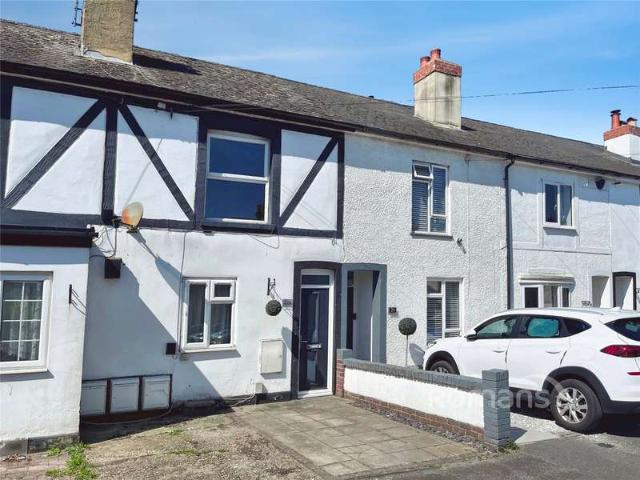 Maisonette for sale in Farnborough, Hampshire