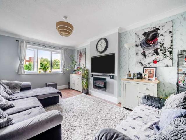 Maisonette for sale in Oldland, South Gloucestershire