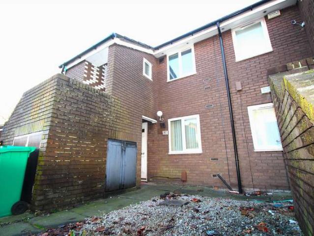 Maisonette for sale in Georgia, Greater Manchester