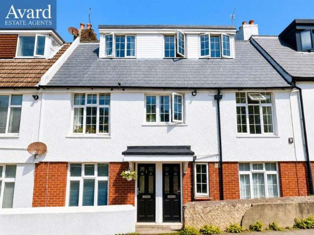 Maisonette for sale in Hanover & Queen's Park, Brighton