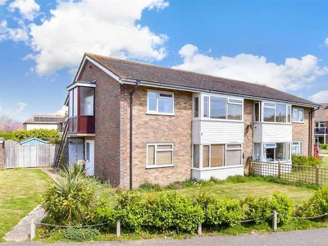 Maisonette for sale in Rustington, Clapham
