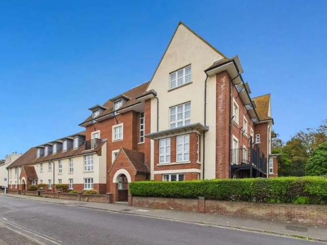 Maisonette for sale in Worthing, West Sussex